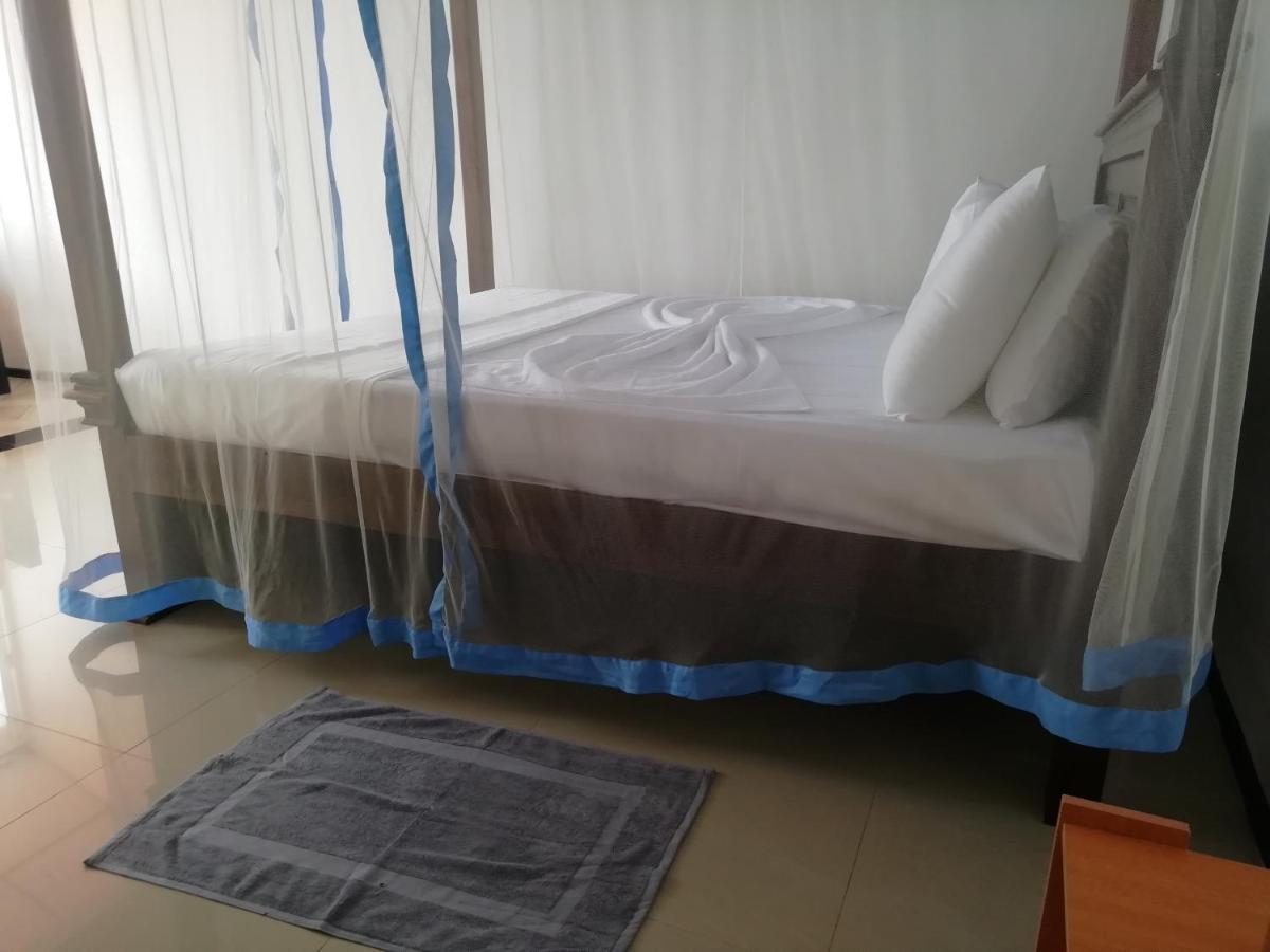 Rainbow Beach Resort Ambalangoda  Exterior foto